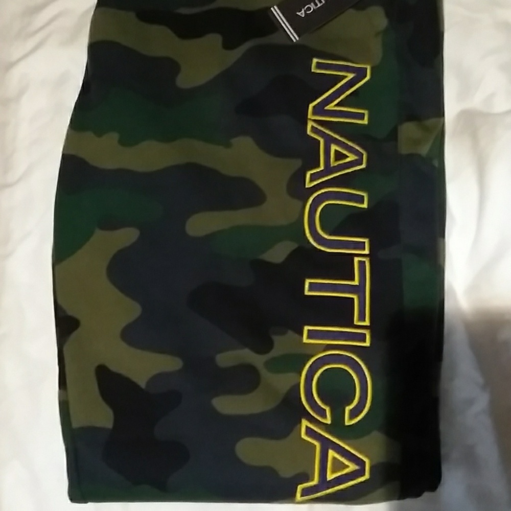 NWT NAUTICA